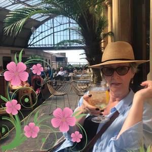 Meet your Posher, Lynette